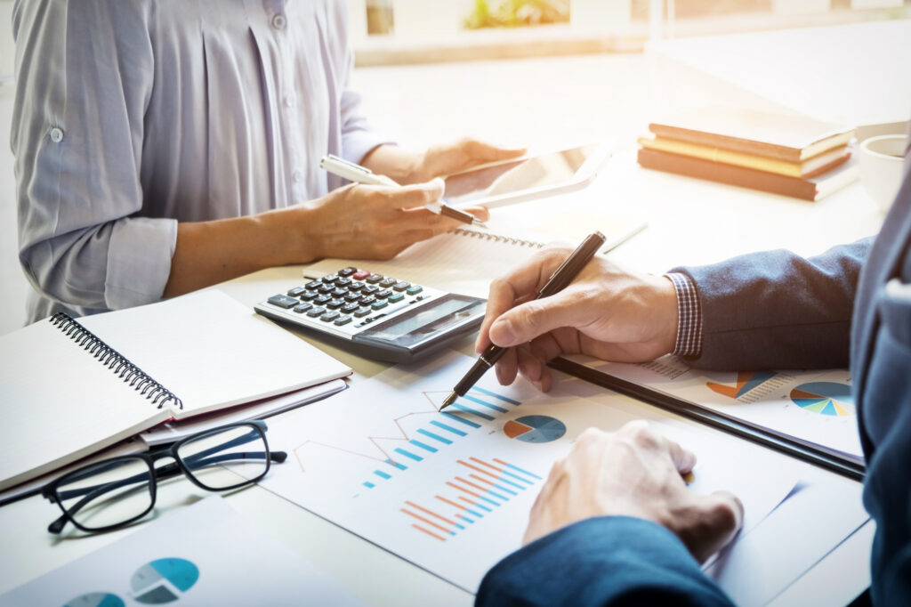Processing payroll and calculating tax deductions for PAYE returns