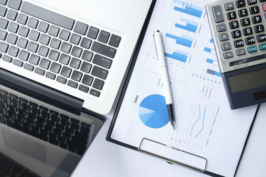 Monthly financial reporting and bookkeeping services for UK and US businesses