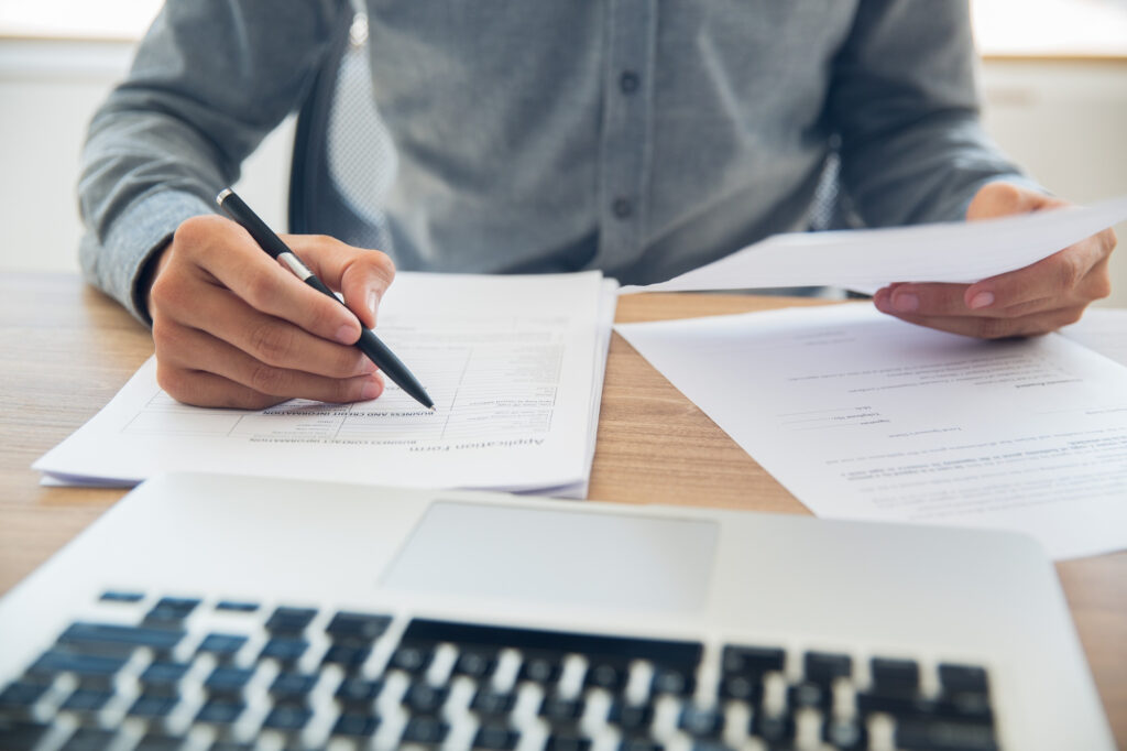 Tax advisors designing bespoke planning for high net-worth clients including CGT, IHT and international assets